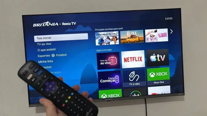 Tv 32 smart bem cuidada
