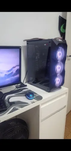 PC completo. Processador: AMD ryzen 5 4600g with radeon graphics