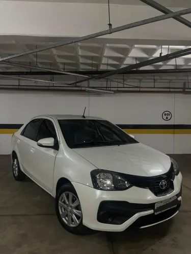 Toyota Etios X Plus Sedan 1.5 Flex 16V 4P Aut. 2019