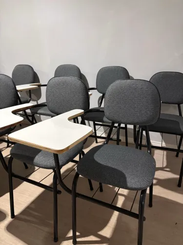 Cadeiras escolares (Carteiras)