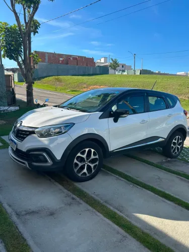 Renault Captur Intense 1.3 TB 16V Flex 5P AUT 2022