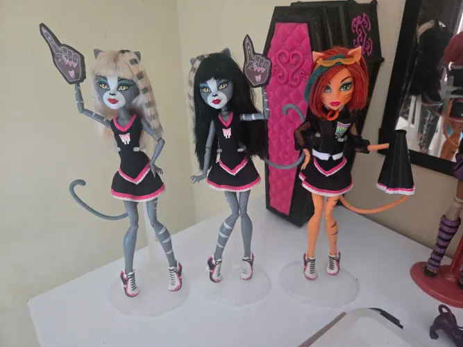 Monster high troco 