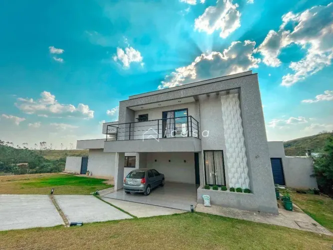 Casa com 4 dormitórios à venda, 250 m² - Bandeira Branca - Jacareí/SP