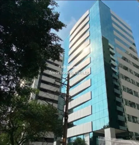 Prédio comercial com 2452m² na Vila Mariana