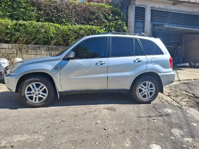 Toyota RAV4 2.0 4X4 16V Aut. 2002
