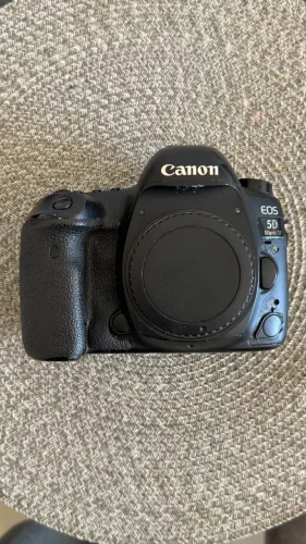 CAMERA CANON 5DMK IV