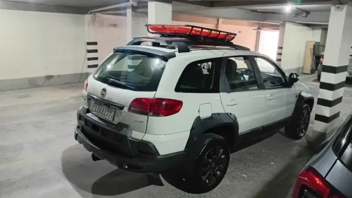 Fiat Palio Weekend Adv. Ext. 1.8 Flex 2016