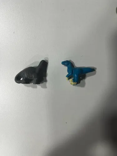 Brinquedo Kinder ovo - dinossauro - raro
