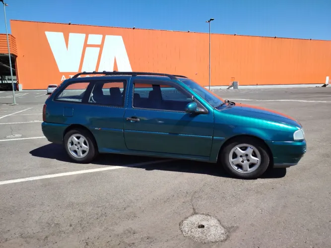 Volkswagen Parati Glsi 2.0 / GLS/ Surf 1.8 1996