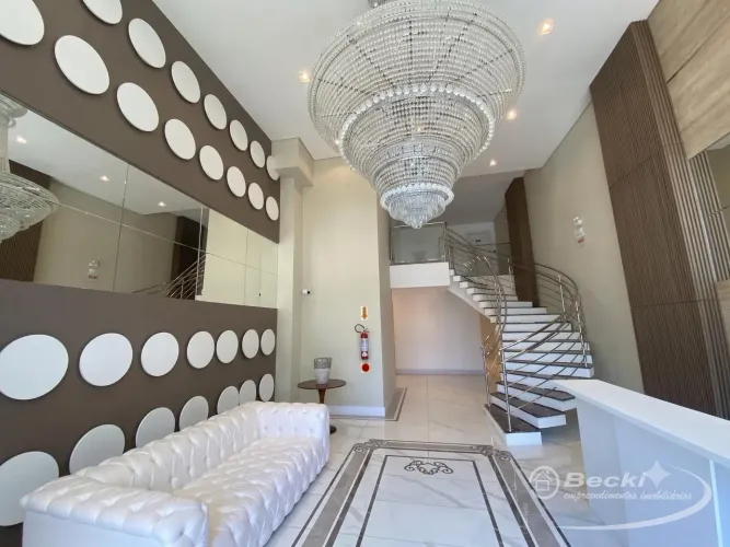 Apartamento para Locação no América, Joinville: 3 Suítes e 140m²