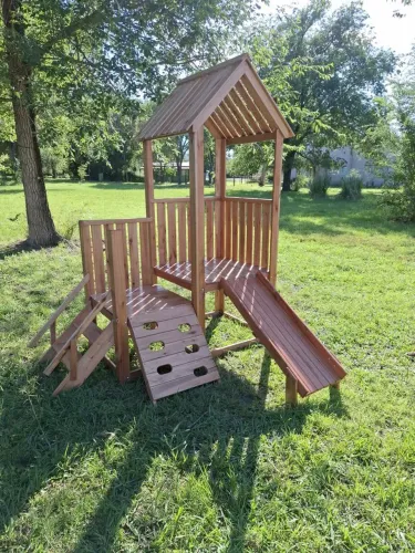 Playground de madeira