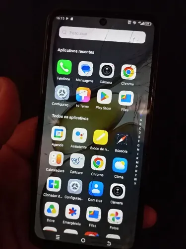 Tecno spark só tela trincada mais funciona normal