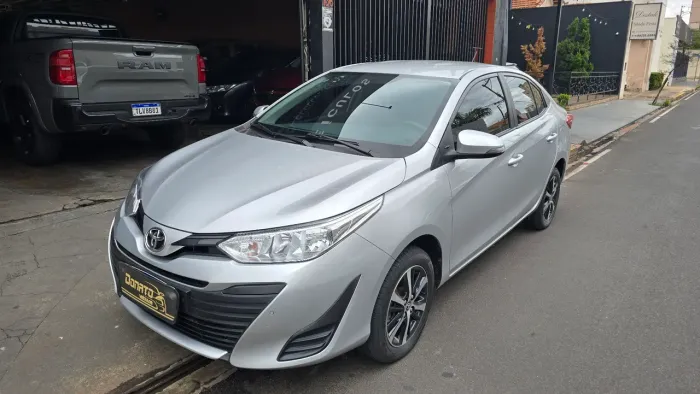 Toyota Yaris XL Live Sedan 1.5 Flex 16V 4P AUT 2021