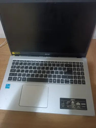 Vendo Notebook Acer Aspire 3