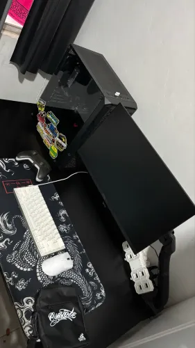 Vendo o pc ou troco em iPhone do 15 pra cima 