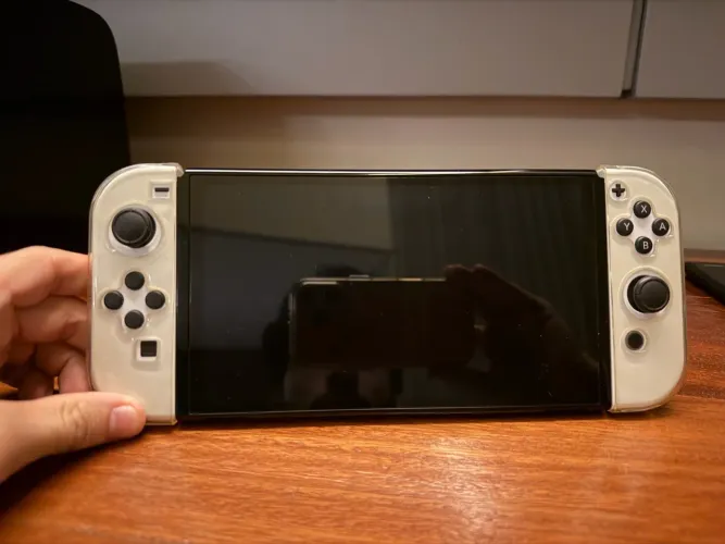 Nintendo Switch OLED - Desbloqueado