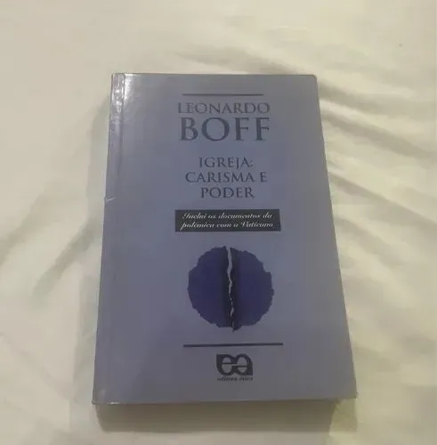 Livro Igreja Carisma e Poder