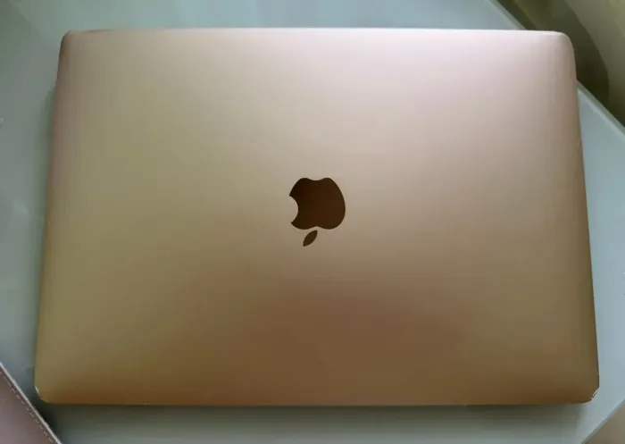 MacBook Air i5