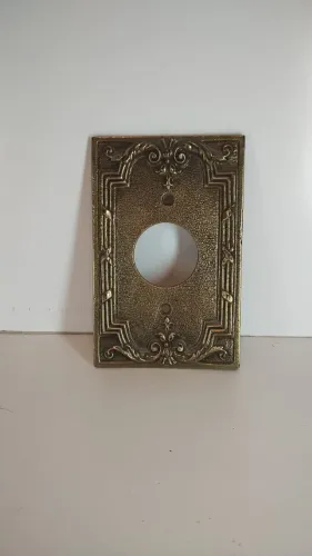 Espelhos de Tomada em Bronze