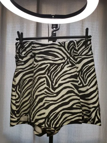 Short Saia Zebra