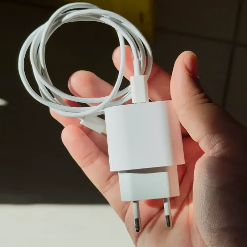 Carregador iPhone turbo 20W + Cabo Lightning 1m - Kit Completo