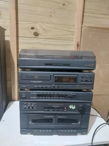 Aparelho de vinil antigo , não entrego !