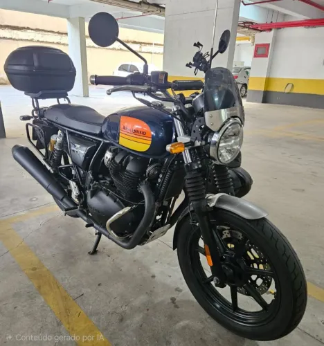 Royal Enfield Interceptor 650 azul 2024