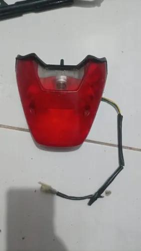 Vendo Lanterna Traseira para Honda CG 150 (Titan e Fan).