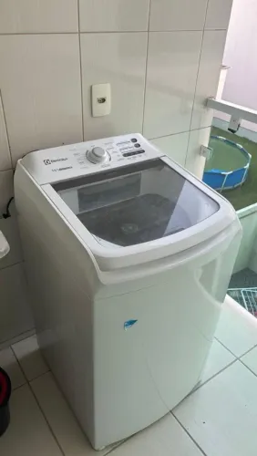 Máquina lavar, Guarda-roupa, Rack.
