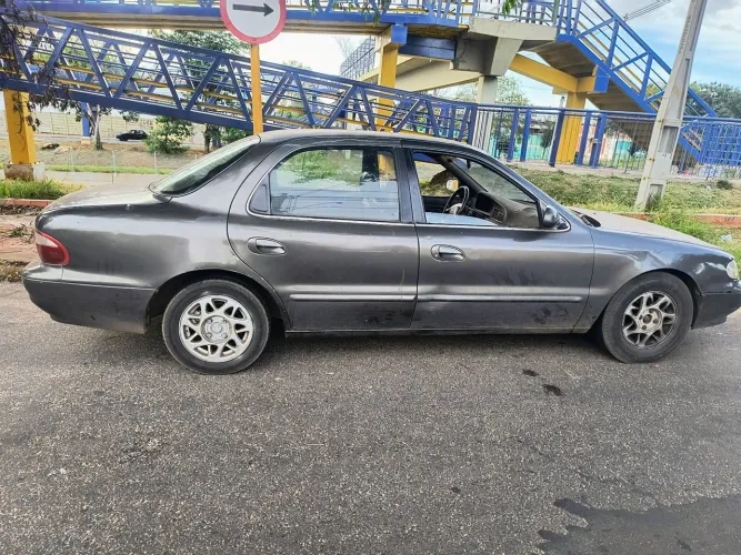Kia Motors Clarus GLX 2.0 16V MEC 1997
