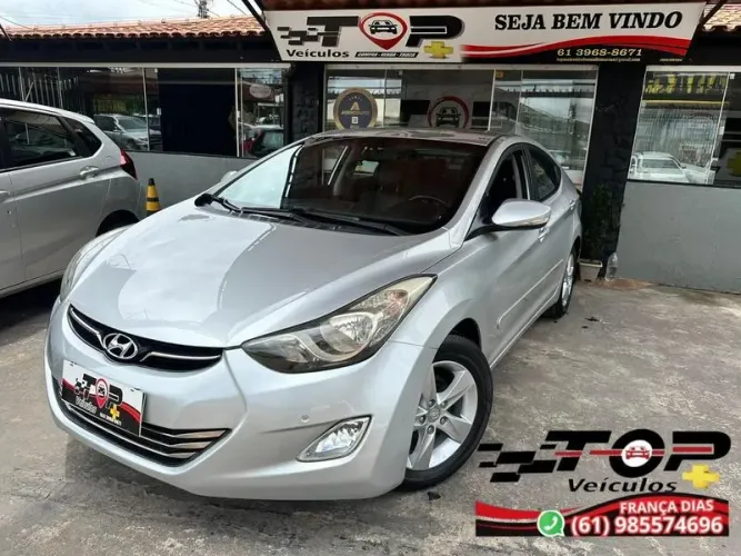 Hyundai Elantra GLS 2.0 16V Flex Aut. 2014