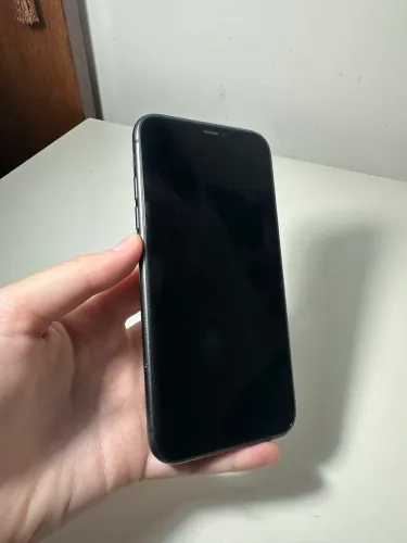 iPhone 11 excelente estado!