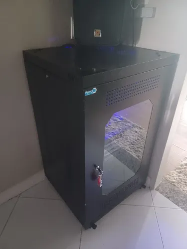 Rack de piso reforçado Protect 24U 19"