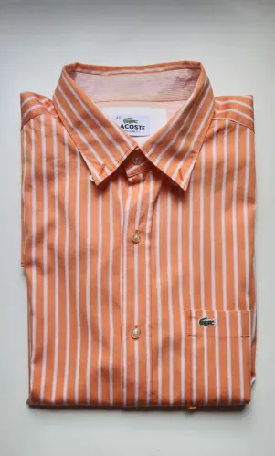Camisa original da Lacoste tamanho M, pouco uso