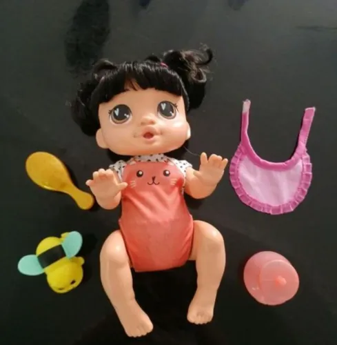Baby alive que engatinha hastro morena