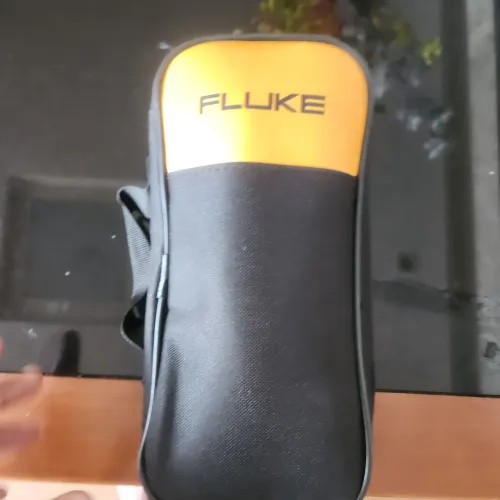 Megometro fluke