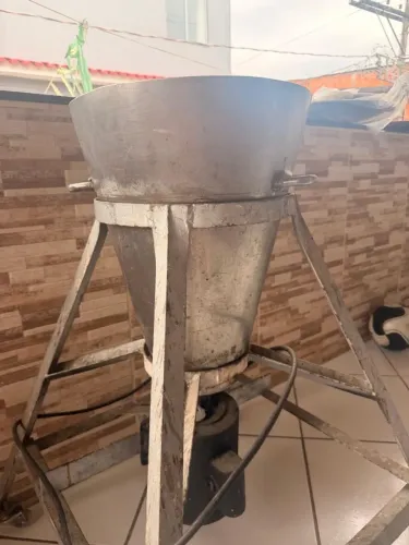 Liquidificar Industrial Profissional | alta resistência | ideia para açai e uso intenso