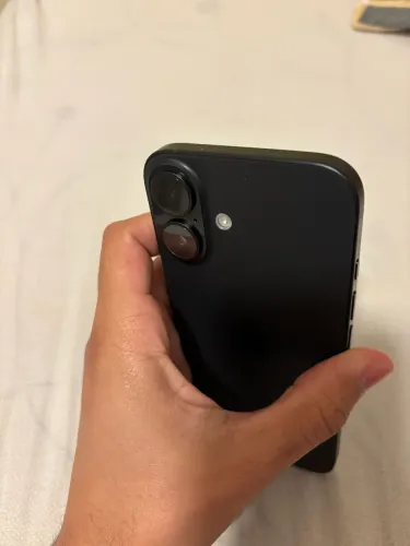 iPhone 16 128GB | Garantia Apple até Agosto