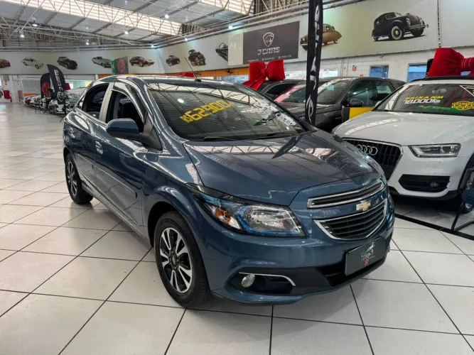 Chevrolet Onix Hatch LTZ 1.4 8V Flex Power Aut. 4P 2014