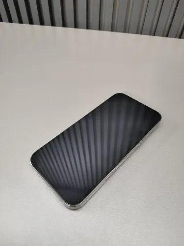 ? iPhone 16 Pro Max