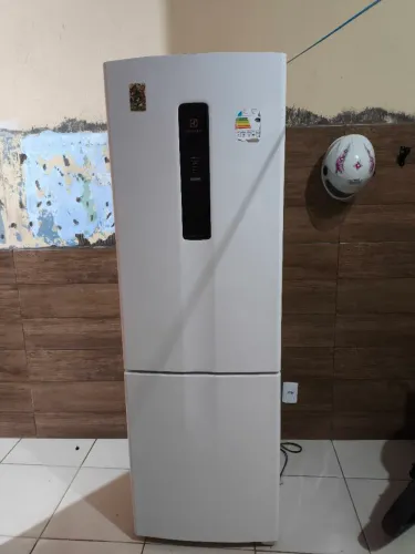 <br>Geladeira Electrolux Frost Free Inverter 490L Experience Inverse