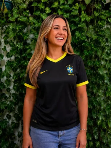 Camisa do Brasil feminina baby look