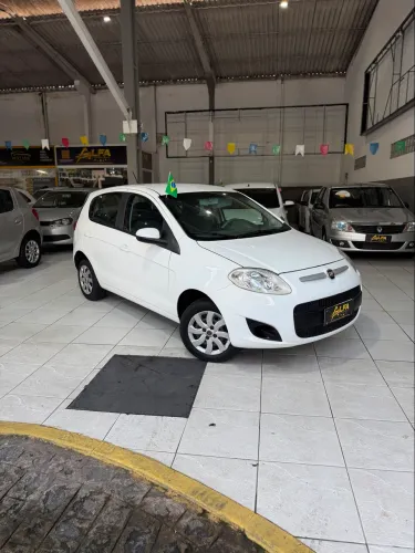 Fiat Palio Attractive 1.0 EVO Fire Flex 8V 5P 2016