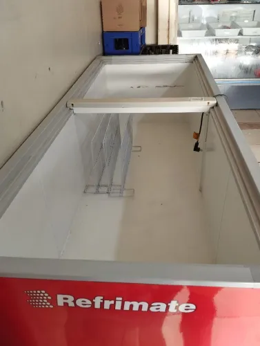 Ilha de congelados da refrimate usada mas em ótimo estado 