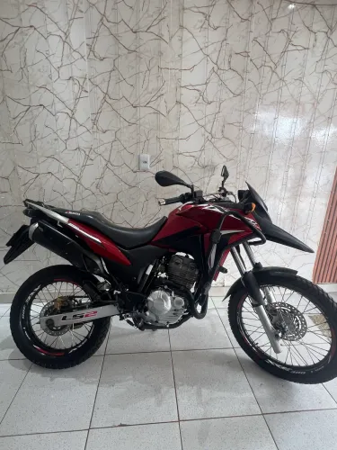 Xre 300 2010