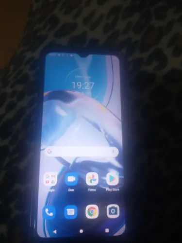 Moto e 22