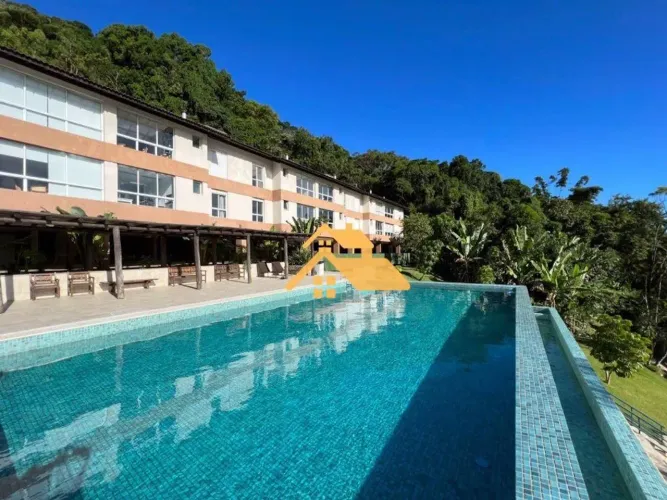 Casa em Condomínio Brisas do Camburizinho a 450m da Praia de Camburi | 3 Suítes | Lazer Co
