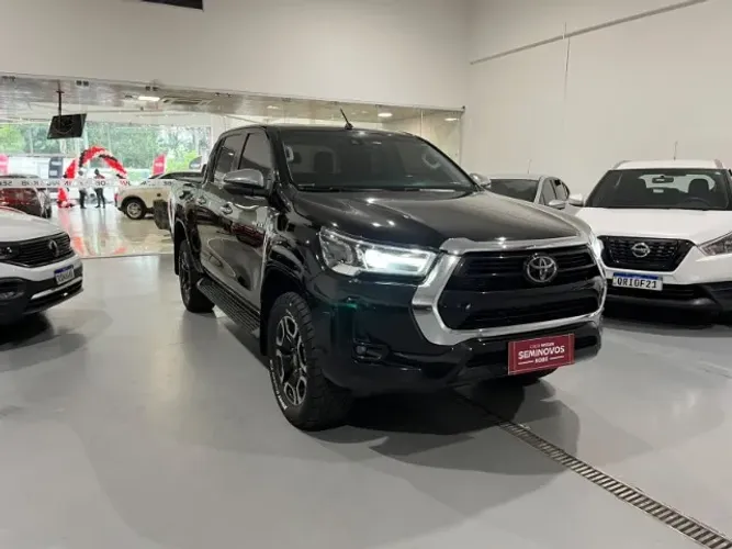 Toyota Hilux CD SRX 4X4 2.8 TDI 16V Diesel Aut. 2021
