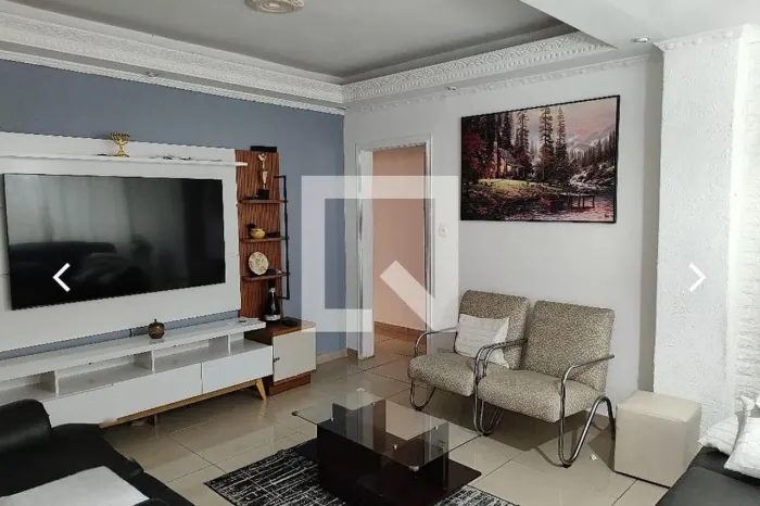 Casa à Venda - Vila Amália, 4 Quartos, 180 m2