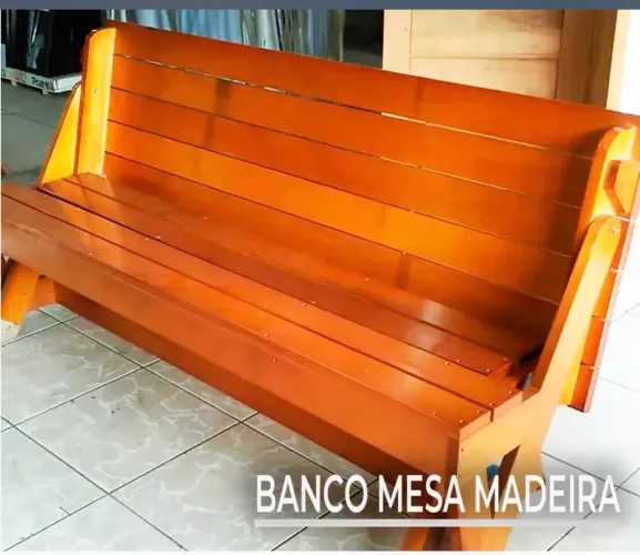 Banco de madeira que vira mesa